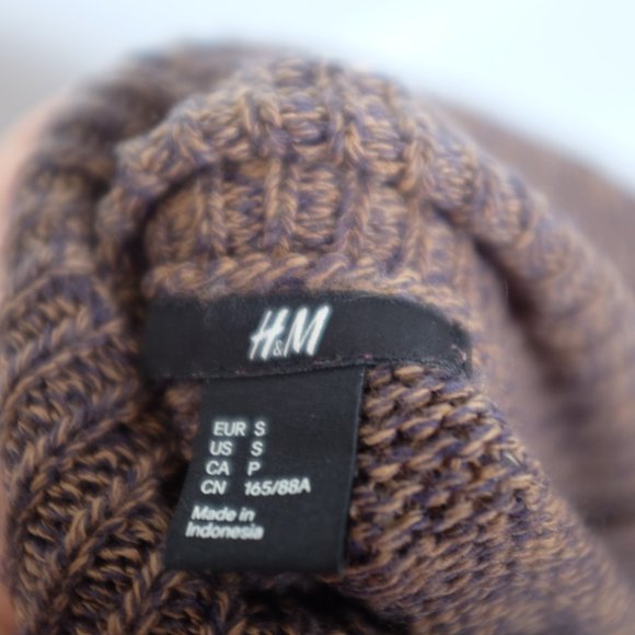 COPY - COPY - H&M Poncho Style Brown Heathered Sweater - Picture 7 of 7